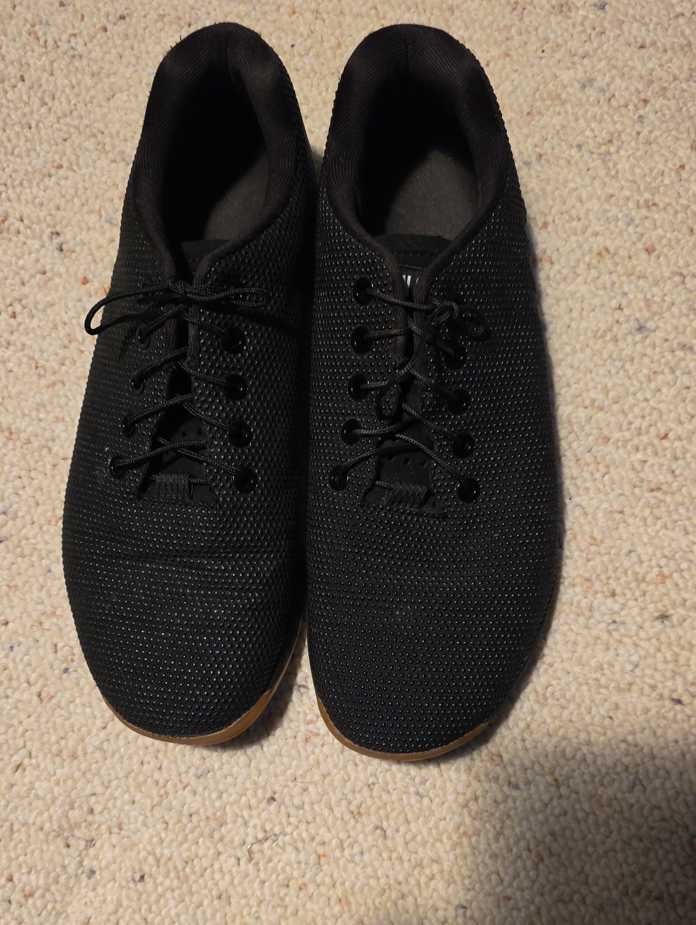 NOBULL Black Knit Lace-Up Sneakers with Gum Sole 8.5 Perfect Condition